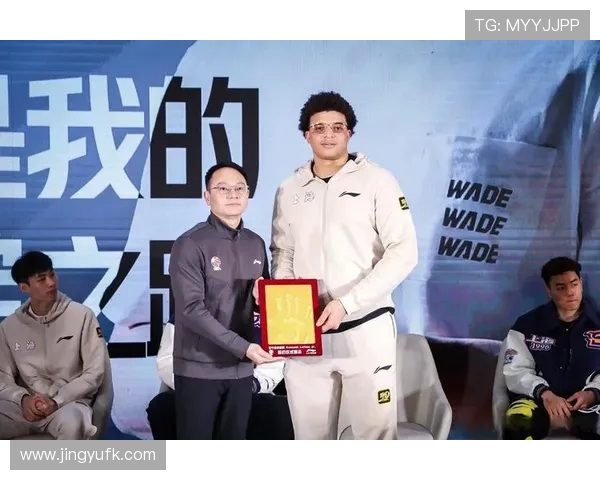 23岁中场李宁强势加盟深圳新鹏城助力球队新赛季全面冲击更高目标